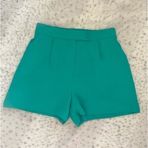 Skies Are Blue Tailored Shorts NWT